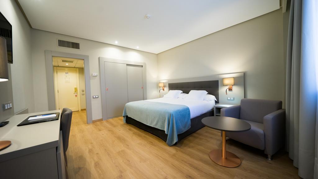 Mercure Carlton Rioja Λογκρόνο Εξωτερικό φωτογραφία