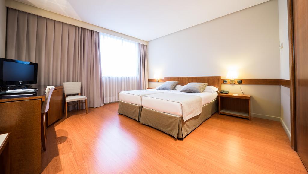 Mercure Carlton Rioja Λογκρόνο Εξωτερικό φωτογραφία