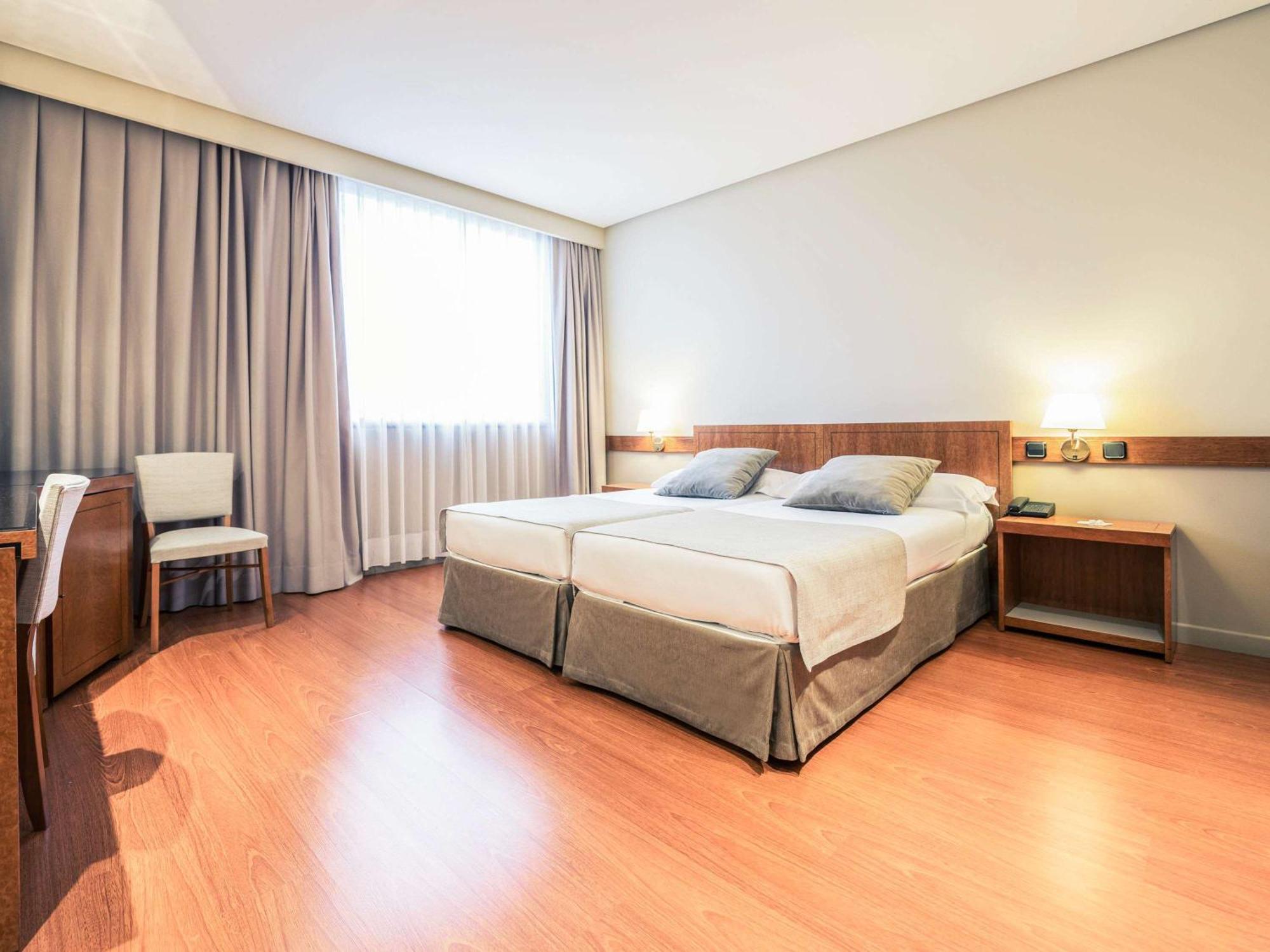 Mercure Carlton Rioja Λογκρόνο Εξωτερικό φωτογραφία