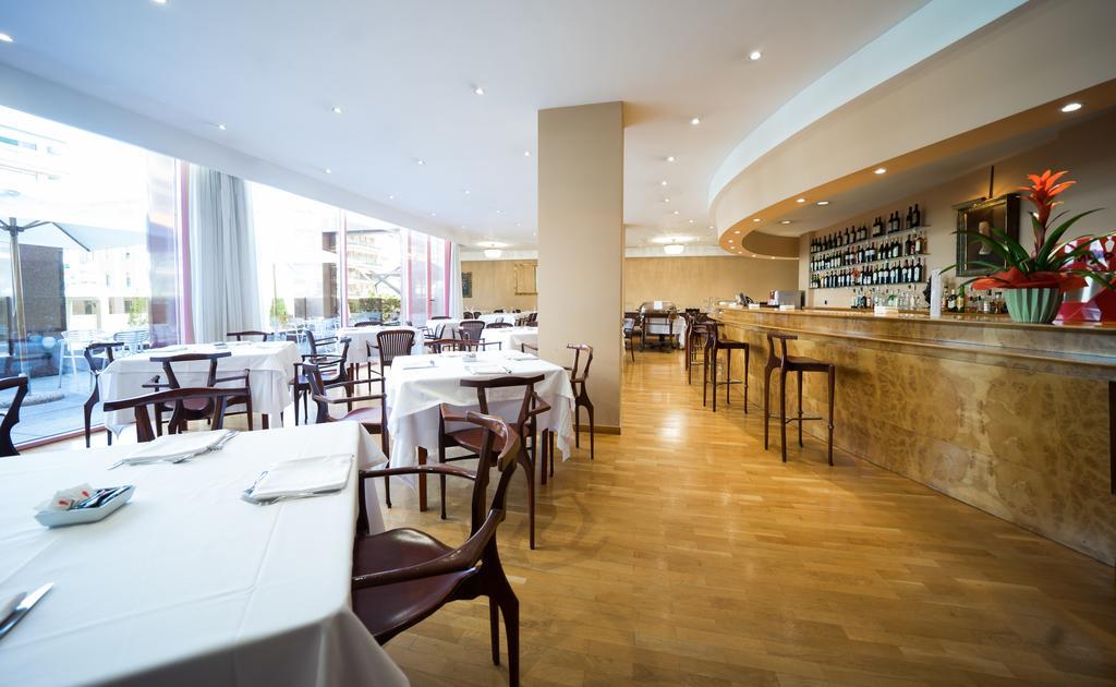 Mercure Carlton Rioja Λογκρόνο Εξωτερικό φωτογραφία