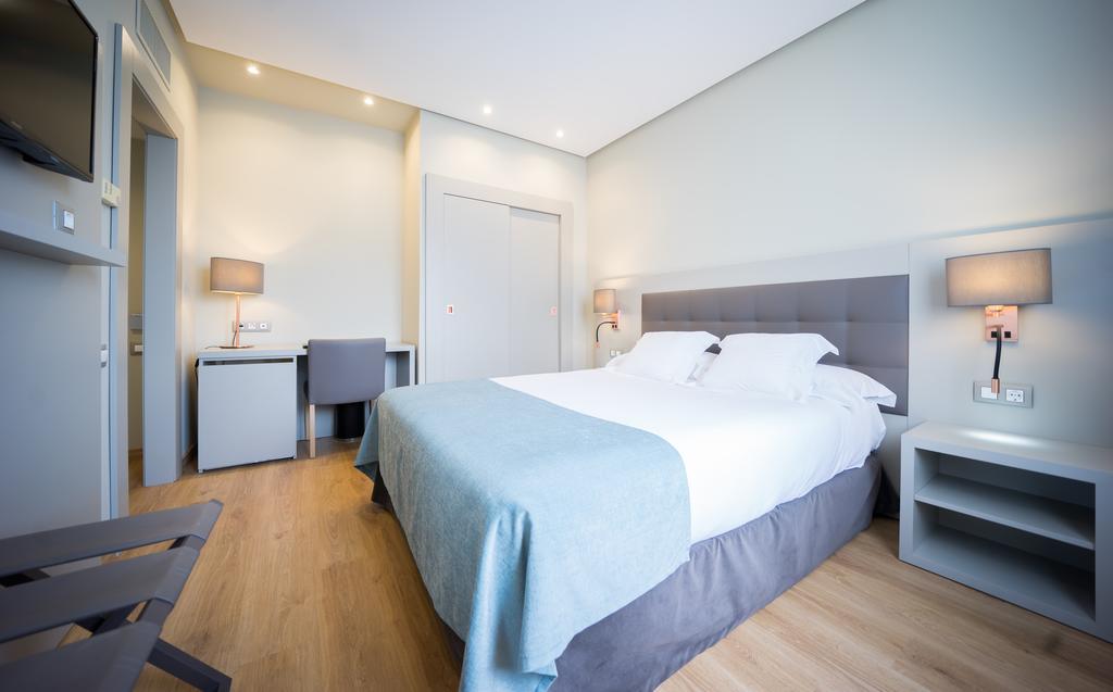 Mercure Carlton Rioja Λογκρόνο Εξωτερικό φωτογραφία